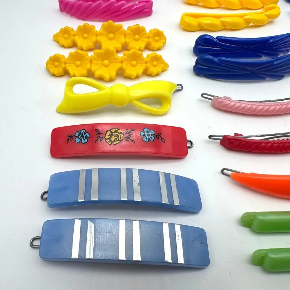 Vintage Hair Barrettes Lot Plastic Bows Flowers Clips Hair Dresser Some Modern